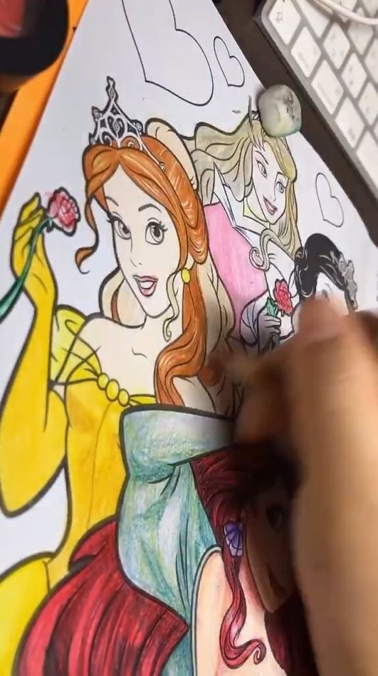 ベルもはっきり彩色