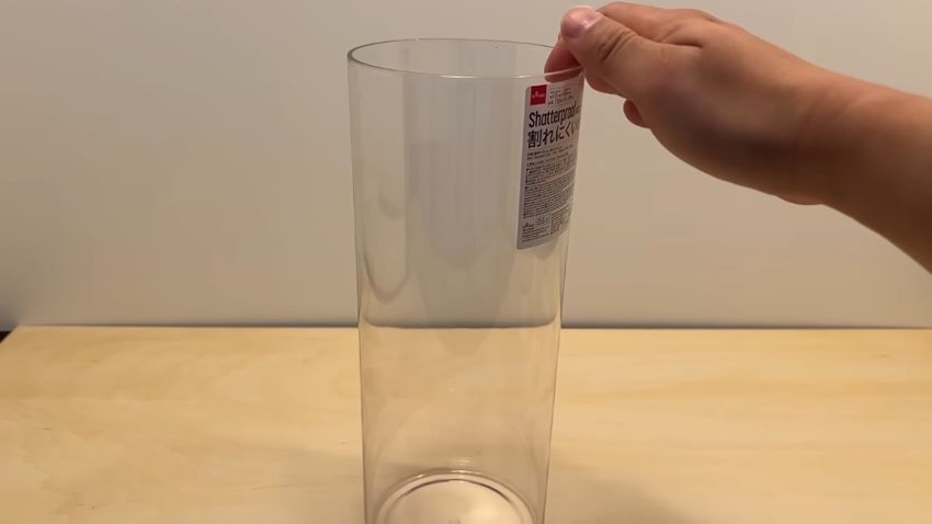 ダイソーの「割れにくい花瓶」