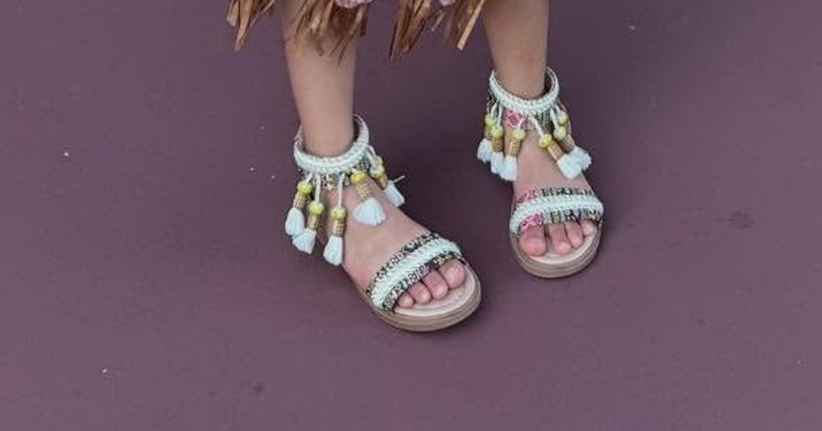 「これはもう実写」6歳と4歳の娘、ディズニープリンセスになりきると→「胸がきゅんっ」　幸せすぎる光景に「羨ましい～」（1/3） | ライフスタイル ねとらぼ