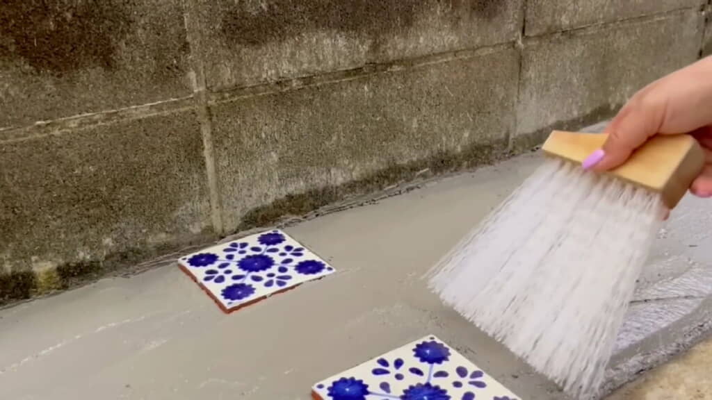 タイルを埋めて木目をつける