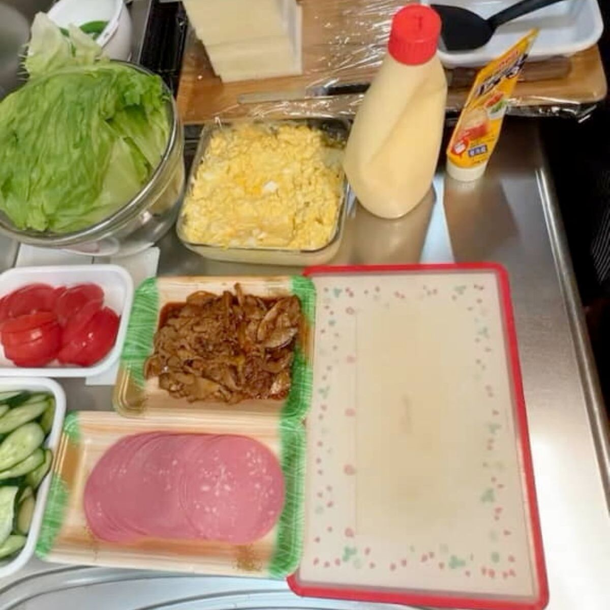 やる気82％の主婦→6人分の弁当を作ったら……　まさかの出来栄えに「朝からすごい」「私も真似します」 | グルメ ねとらぼ