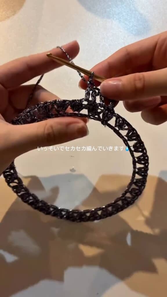 側面は長編みで