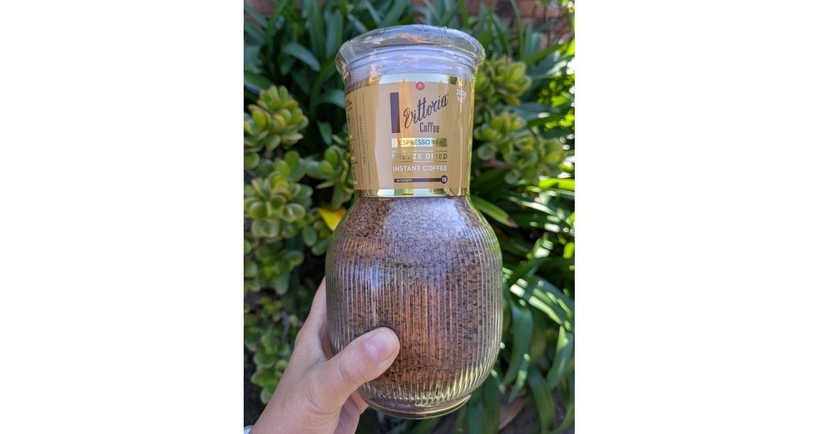 オーストラリアで買った“コーヒーの瓶”→よく見ると……　思わずうなるアイデアに「なにこれめっちゃかしこい!!」（1/2） | ライフスタイル ねとらぼ