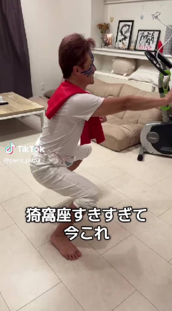 技を出す時の猗窩座ポーズ