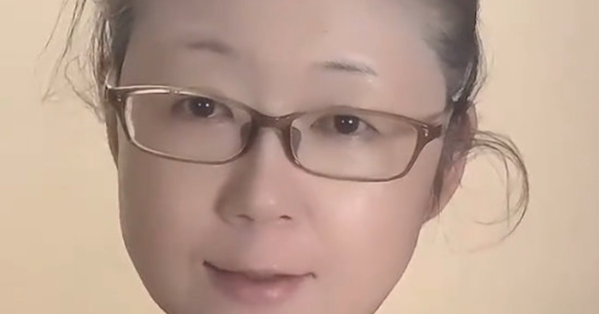 54歳女性、“工藤静香風メイク”をしたら……　想像のななめ上をいく変身に「昔の工藤静香だ」「なんか元気もらっちゃった」（1/2） | 美容 ねとらぼ