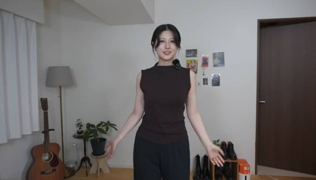 二の腕は脇の下のはみ肉を隠してくれるデザインがうれしい