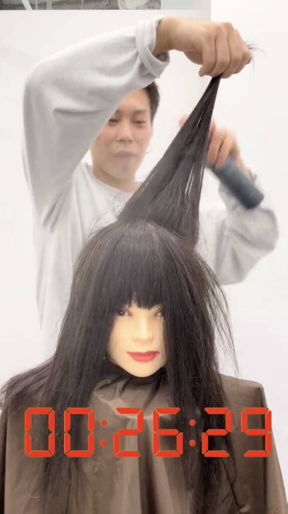 急いで角を作ります（動画提供：イナガキ／@hokita7さん）