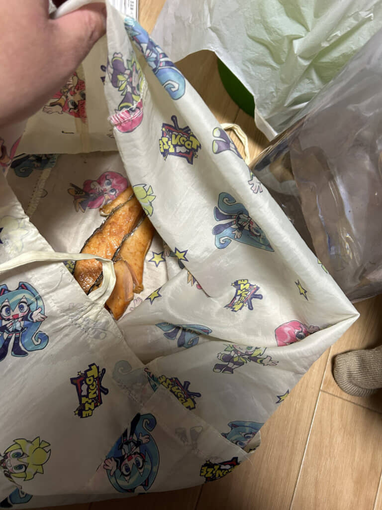 逃げ出してる！