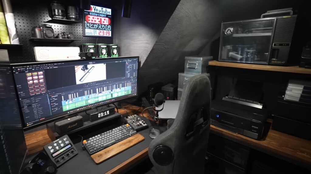 カッコいいPCデスクが完成！