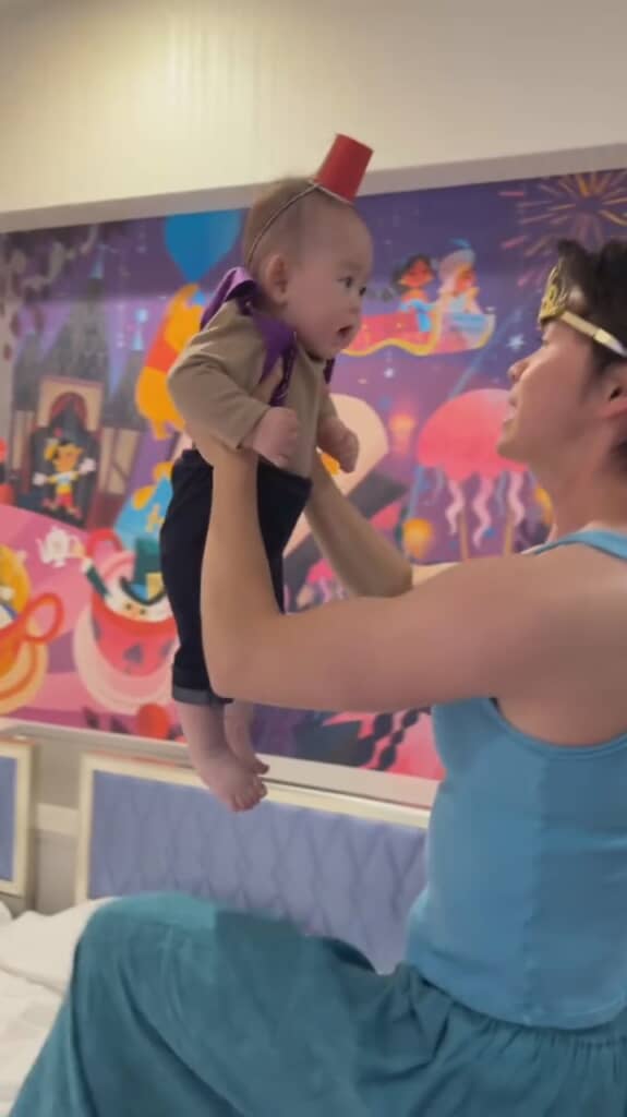 そのままベッドの上に移動して……