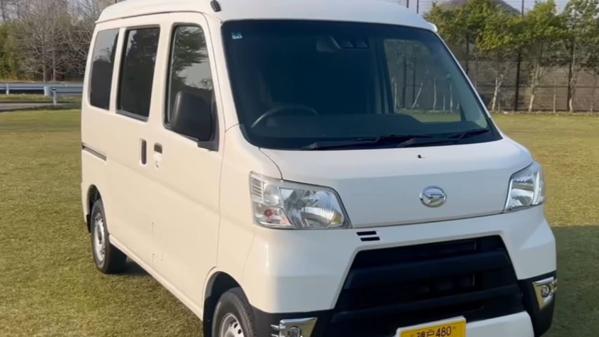 53歳主婦が選んだ“軽バン”→夫がDIYしていくと……「すごぉーーーーい！」　“生まれ変わった姿”に「すんげーかっこよ」「個性満点の相棒」（1/2） | 車 ねとらぼ