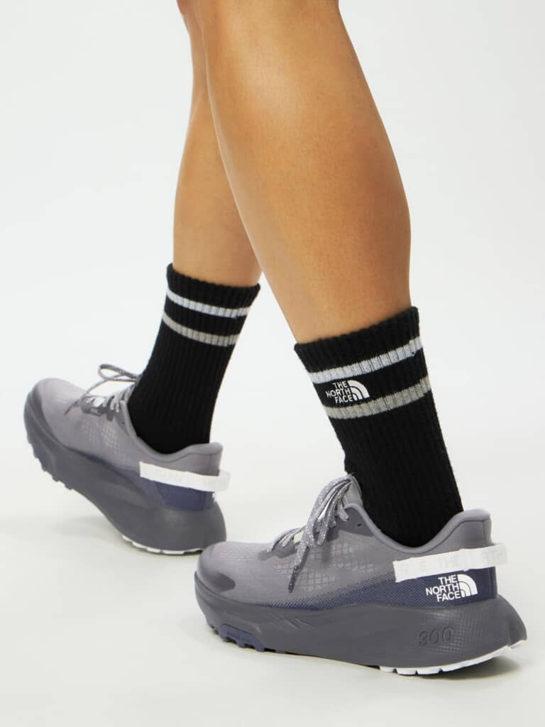 ノースフェイス ランニングシューズ 一日1万8000歩でも疲れない！」 ザ・ノース・フェイスの“汎用