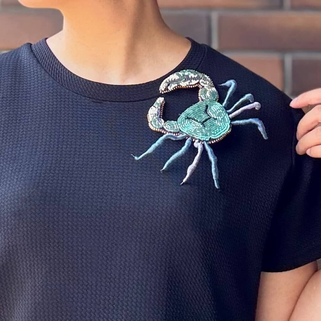 足を自由に動かせます