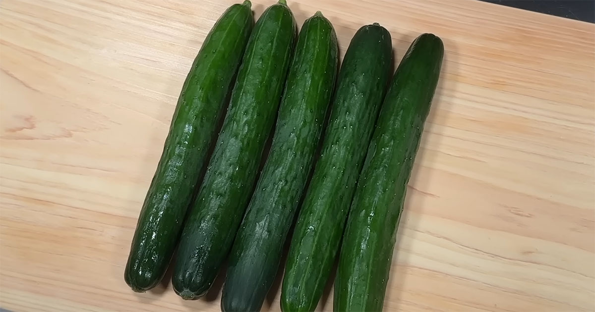 「手が止まりません！」　プロが教えるキュウリの“一番うまい食べ方”　驚きの一手間に「これは食いたい」「勉強になる」（1/3） | グルメ ねとらぼ