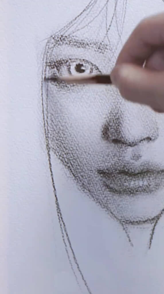 1本1本髪の毛を描いて……