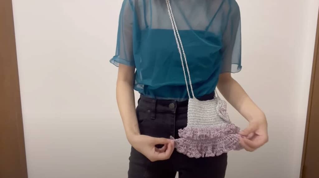 カジュアルな服装にも似合います