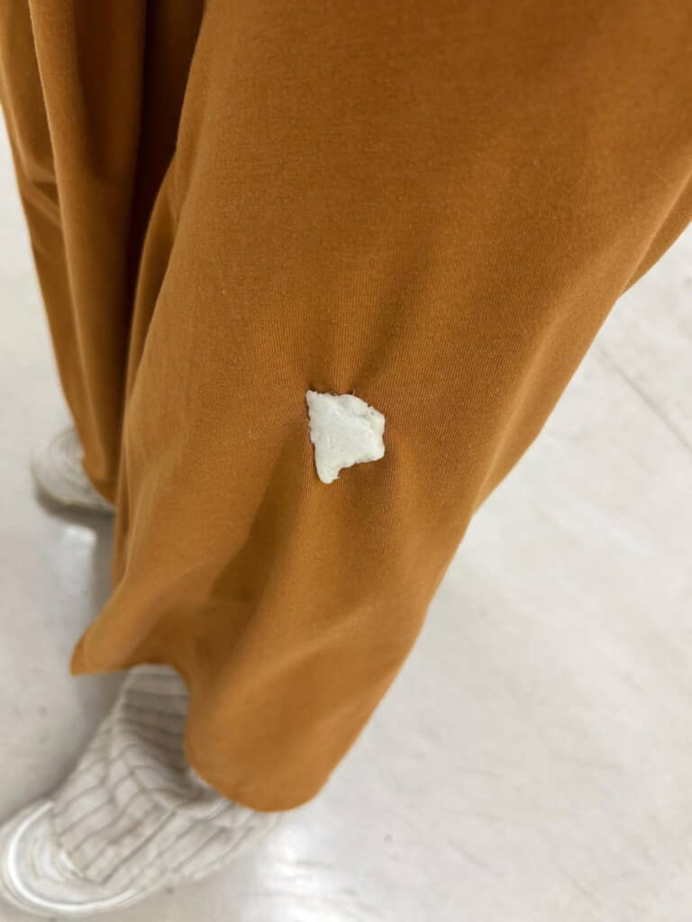 ハイハインがズボンに！