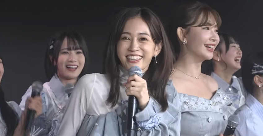 AKB48 前田敦子 劇場 500回記念 2種 コンプ AKB48 前田敦子 劇場 500回記念 2種 コンプ AKB48 前田敦子 劇場