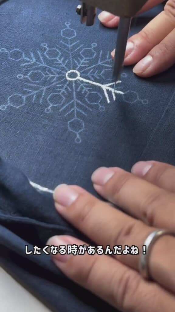 猗窩座の雪の結晶のマーク