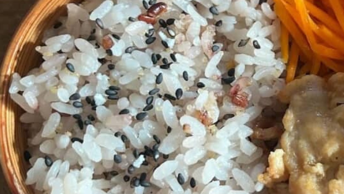 中3息子、早起きして高3姉に作ったお弁当とは……「えー!!!!」　驚きの仕上がりに「私にも作って」「凄すぎる!!」（1/2） | グルメ ねとらぼ