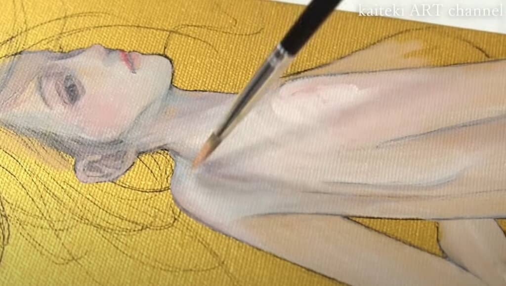 キャンバスに写して絵の具を塗って行きます