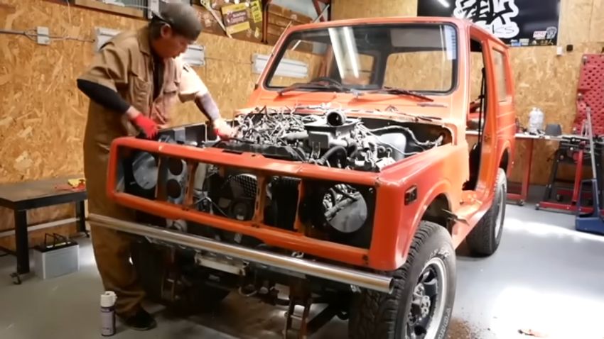 動かない別のジムニーのパーツと組み合わせてレストアを決意