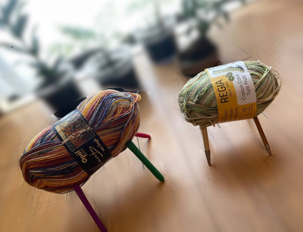 毛糸で作られた精霊馬の2024年バージョン