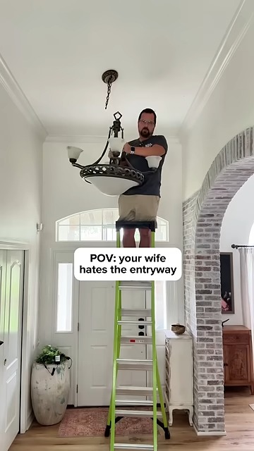 妻に不評なシャンデリアを排除。でも、それだけでは終わりません