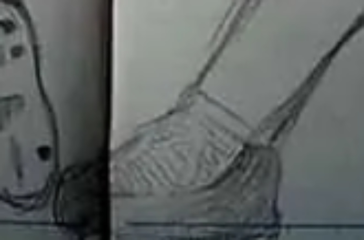 アラフィフ男性、押し入れから出てきた小学生時代のノートを開くと……「熱意だけで描いた」→引きで見るとわかる名シーンに「ちゃんと脚長い！」「最高よ」（1/3） | ライフスタイル ねとらぼ