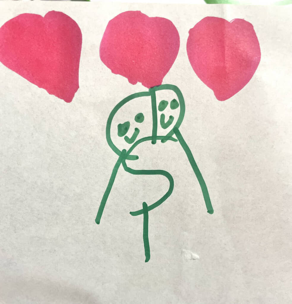 ニコニコの2人。互いにぎゅっと抱きしめ合っているようです