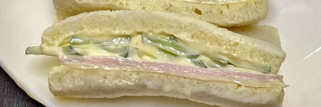 お父さんが朝起きて作った理想のサンドイッチ