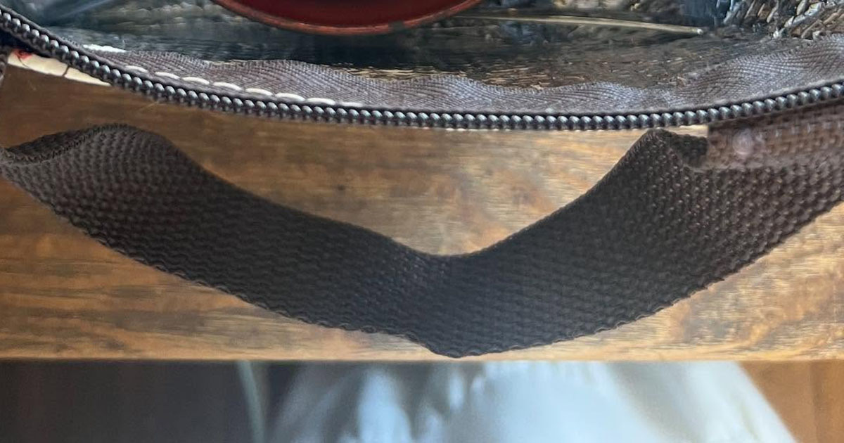 小4娘「おにぎり作ったから食べて」→ママがバッグを開けると……　斜め上をいく光景に「斬新すぎる」「天才！」（1/3） | 育児 ねとらぼ