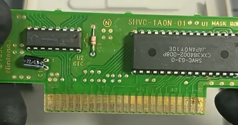 100円で売っていたラベルがないゲームソフト→中身を確認すると……　名作ゲームが登場し反響「発掘しているw」「100円なら当たり」（1/3） | ゲーム ねとらぼ