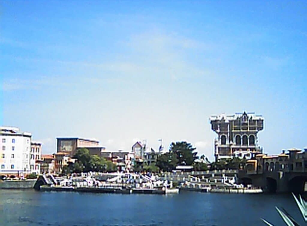 トイカメラならではの画質がレトロ