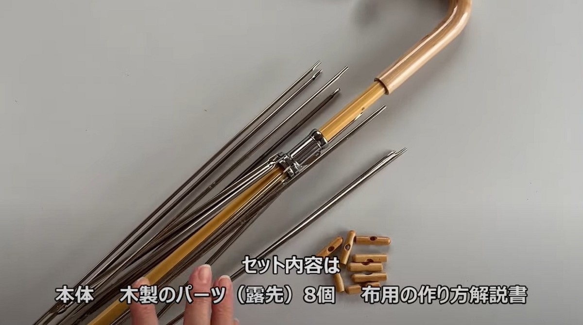 白い毛糸の編み物を“傘”に縫い付けていくと……「かわいいいいい!!!」二度見レベルの大作に「素敵すぎます！」（1/3） | ライフスタイル ねとらぼ