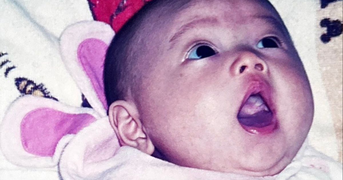 ←ママの赤ちゃん時代　息子→　“遺伝子仕事しすぎ”な姿が81万表示「ビビった」「同一人物かと」（1/3） | 教育・子育て ねとらぼ