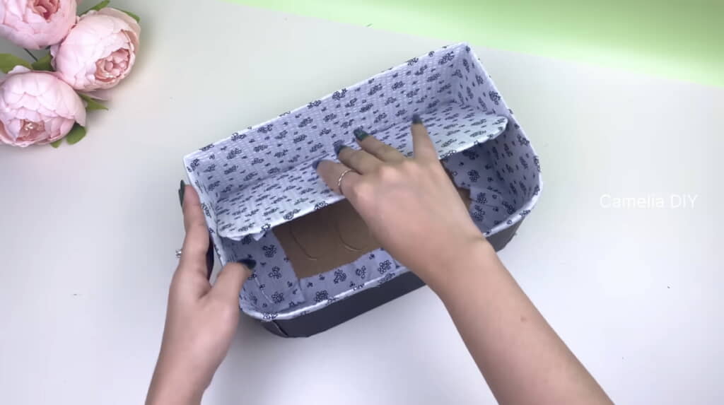 バスケットの内側を整える