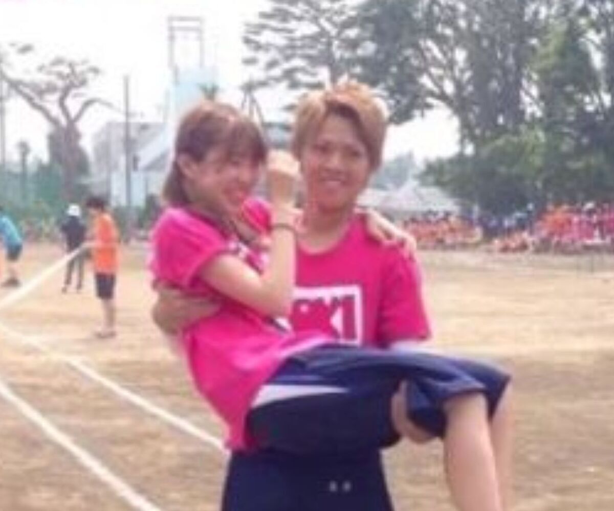 高2の“借り物競争”がきっかけ→12年後……　同級生カップルの“現在の姿”に「涙出た」「こんな青春送りたかった」と166万再生 | ライフスタイル ねとらぼ