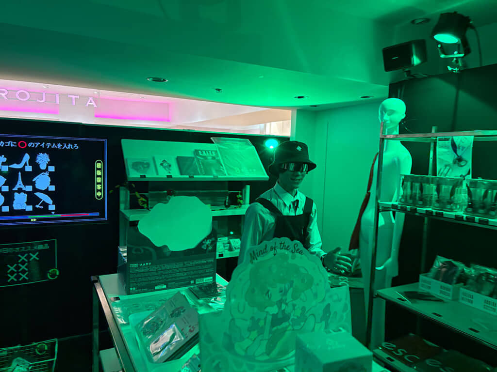 積極的に接客をする店員