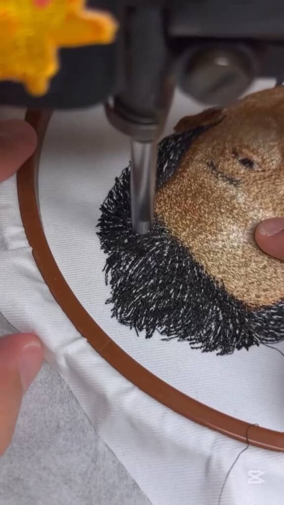 髪の毛も1本1本表現しています