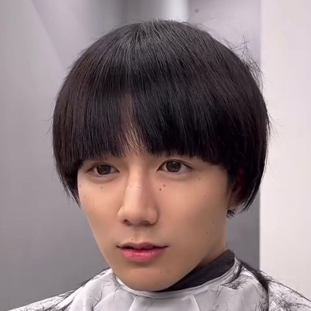 美容室で途中“おかっぱヘア”にされるも……　まさかの仕上がりに「やられた」「こんなに変わるんですね！」と429万再生 | 美容 ねとらぼ