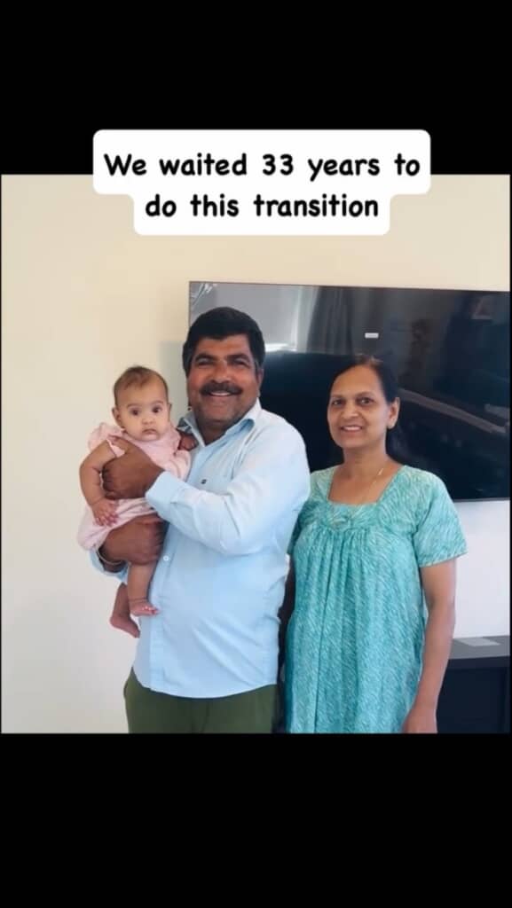 33年前と同じポーズで撮ってみた