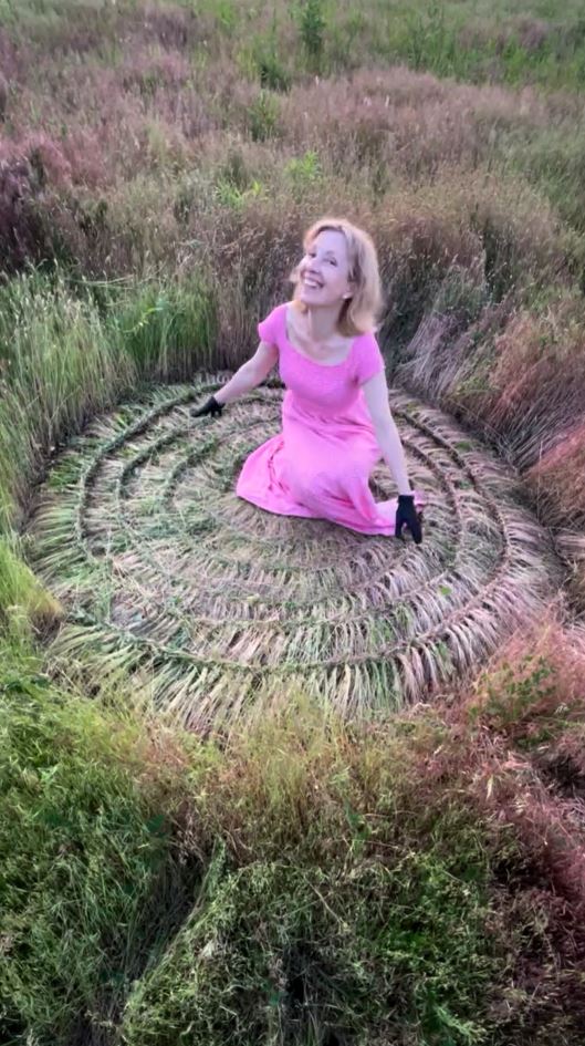 草のじゅうたんが完成！