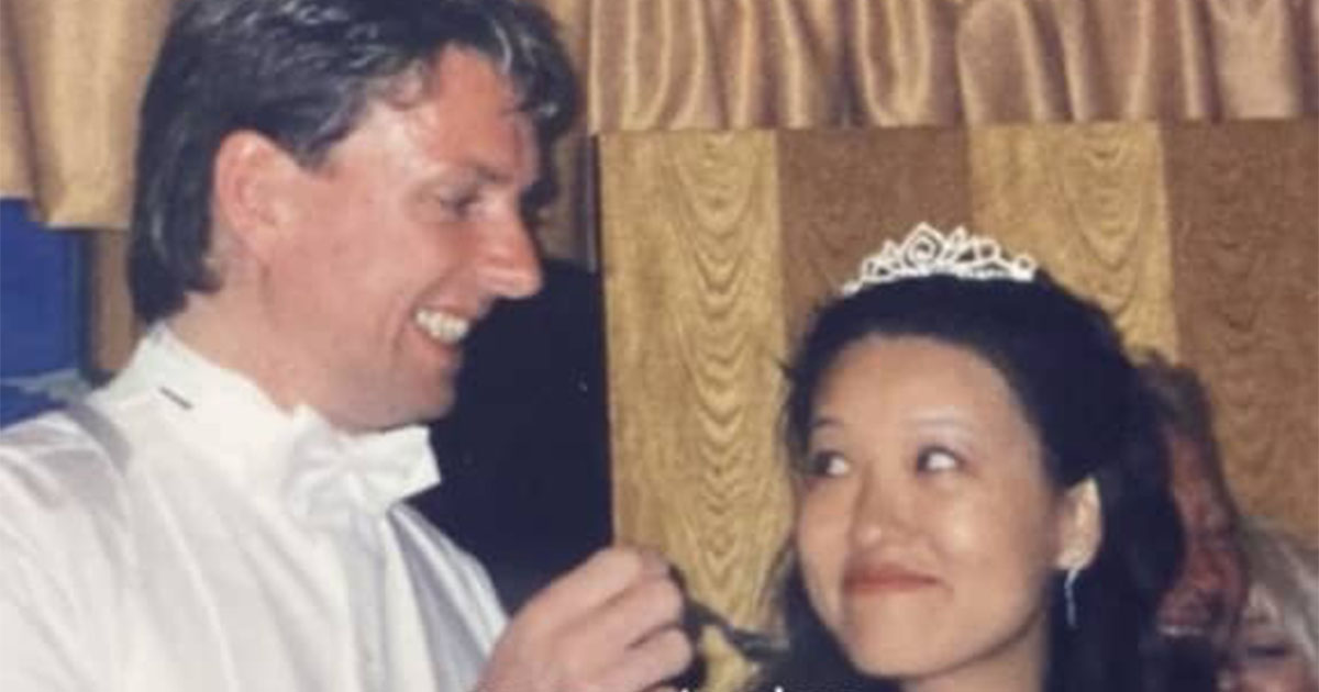 ノルウェー出身パパと台湾出身ママが結婚→25年後……　娘も驚く“現在の姿”が1100万再生「時間止まってる？」【海外】（1/3） | ライフスタイル ねとらぼ