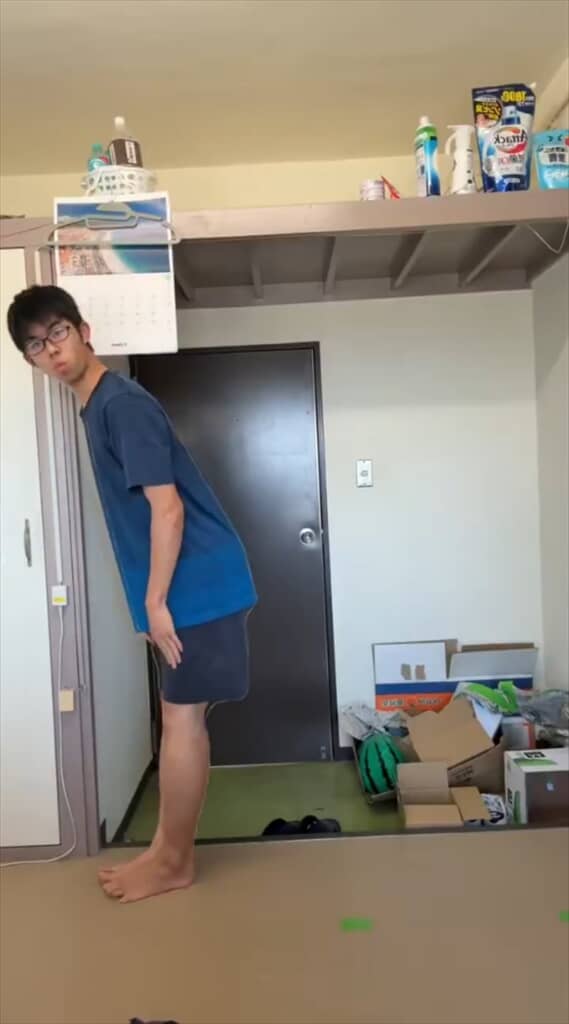 体を張ってプロ野球12球団のロゴを再現する阪大生