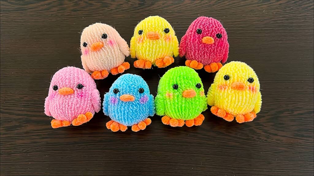 ヘアゴムで作るヒヨコのぬいぐるみ