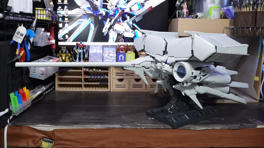 制作費10万円、制作期間11カ月のガンプラが圧巻の一言 完成した