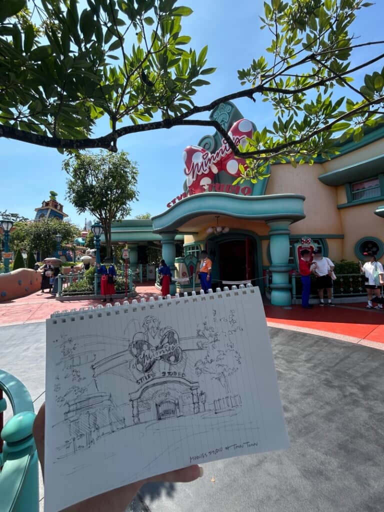 ミニーに褒めてもらったスケッチ