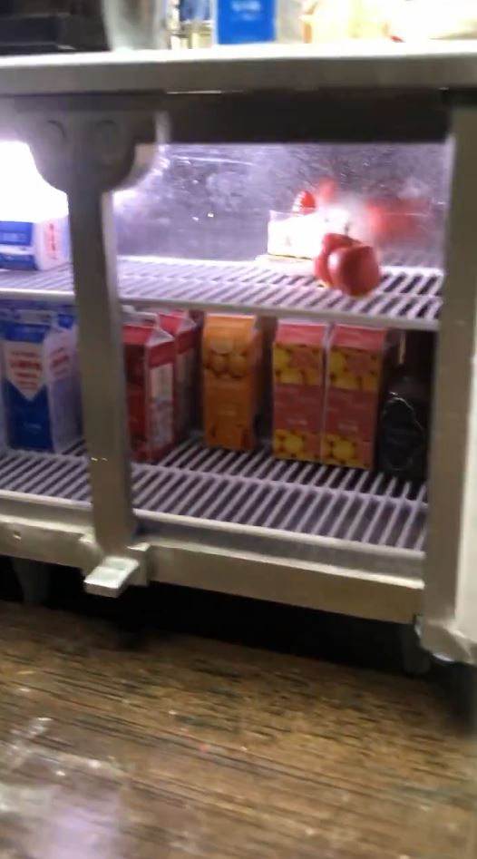 腐っ……てはないです