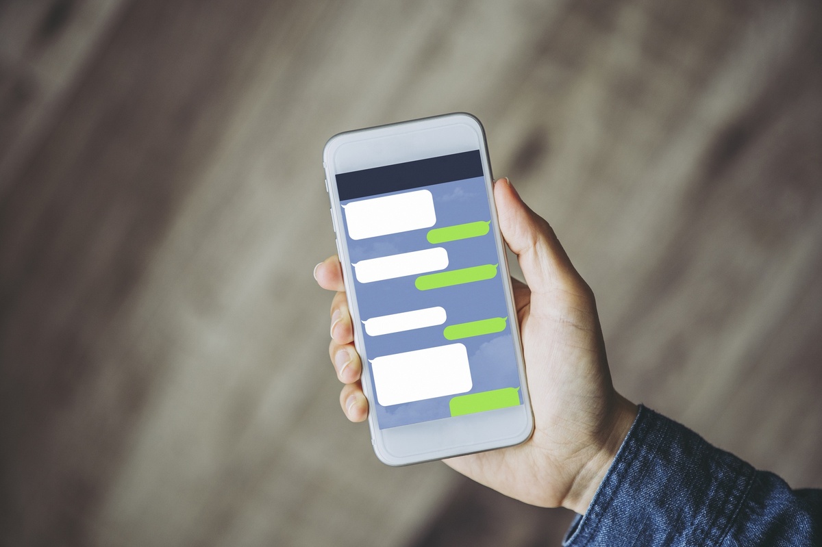 「全員が適当に喋るとこうなる」自由すぎるLINEグループが165万表示「草」「意外と居心地いいよな」（1/3） | ライフハック ねとらぼ